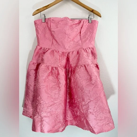 Hello Molly Silhouette of Dreams Strapless Mini Dress Pink Size XL NWT - Picture 5 of 16